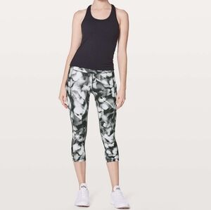 Lululemon Speed Up Crop